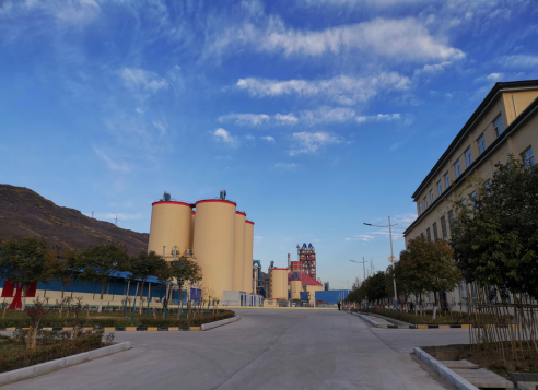 
				   
					三門(mén)峽騰躍同力水泥有限公司  2019 年企業(yè)社會(huì )責任報告
				 